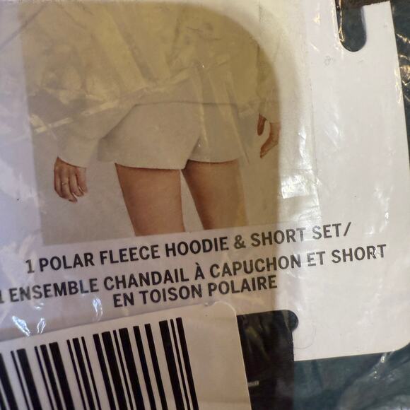 NWT Victoria’s Secret Polar Fleece Hoodie with Shorts Set Size XXL - Picture 6 of 9